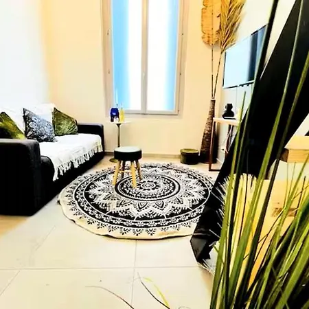 La Loge - Clim - Coeur De * Nimes